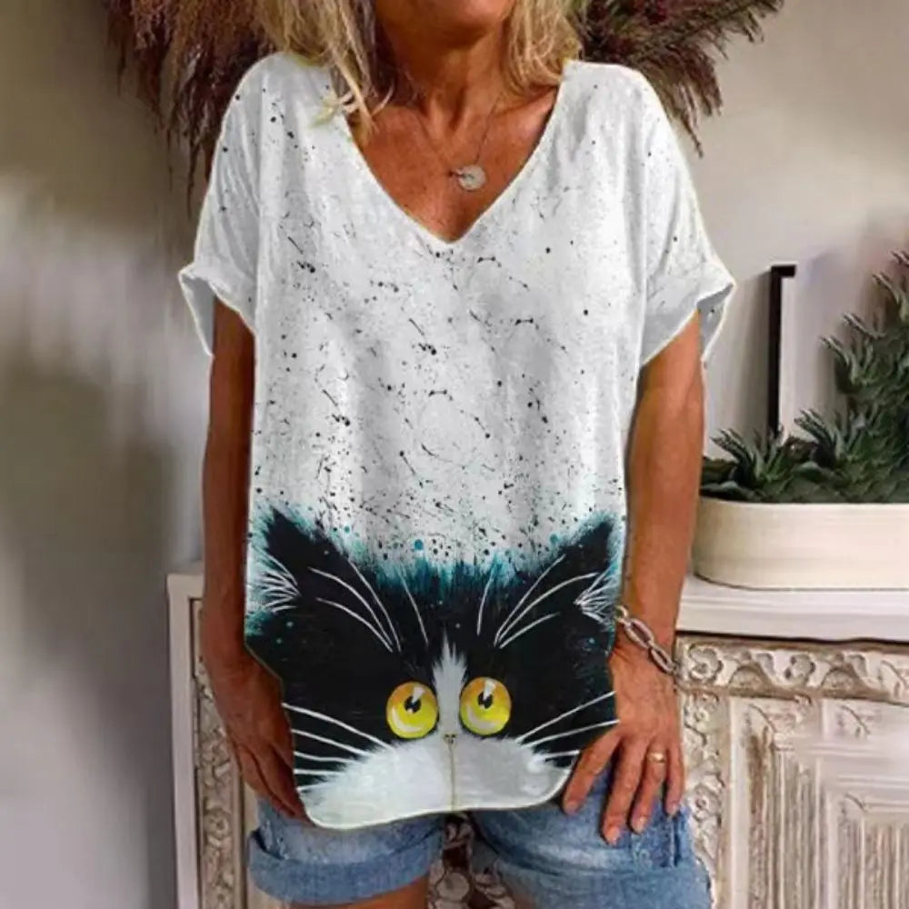 Retro Anime Cat Graphic Women's T-Shirt