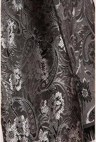 Elegant Paisley scarf