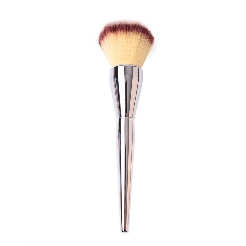  makeup brush for Flawless Blending Contouring 