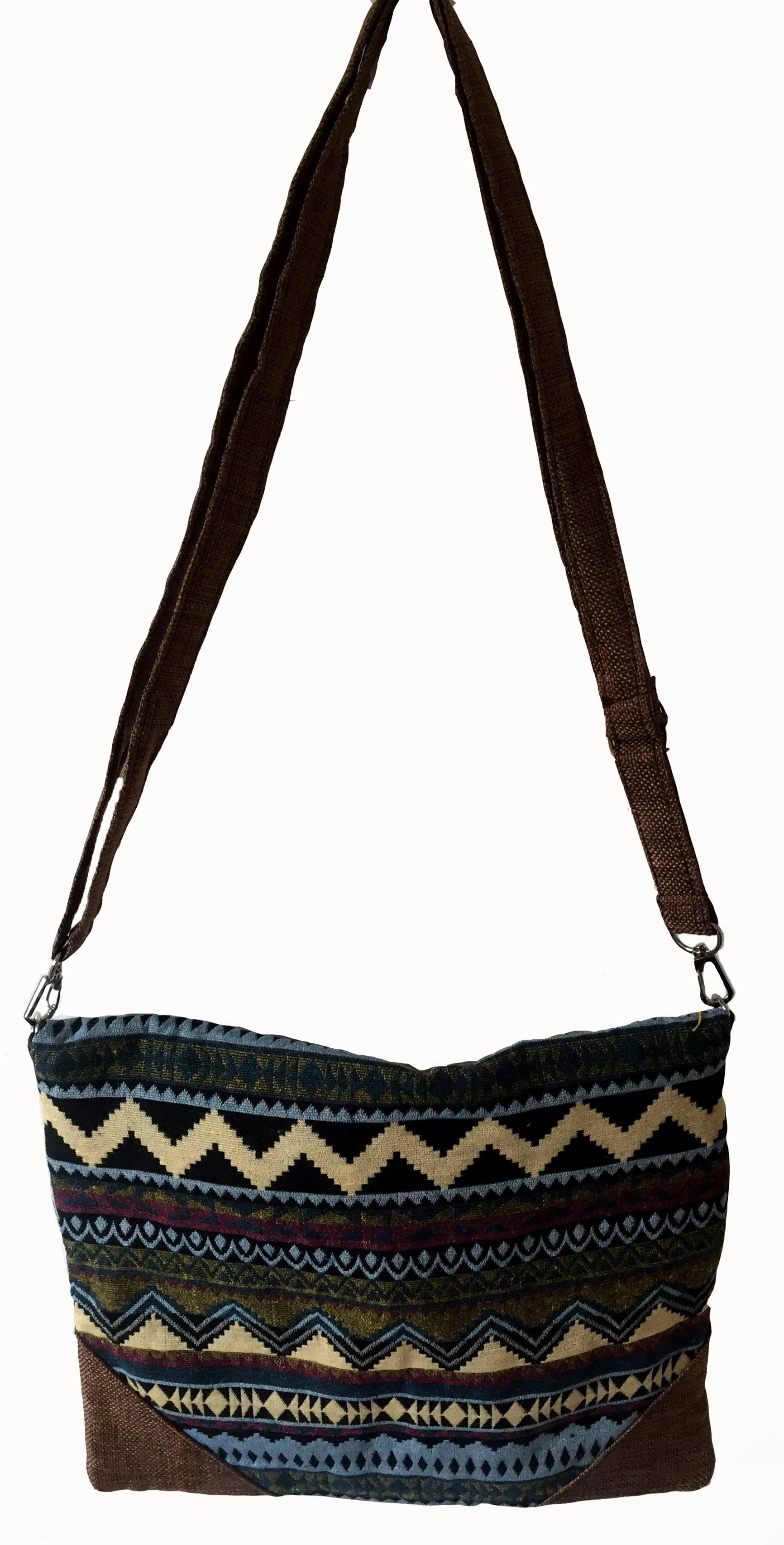 adjustable strap crossbody bag