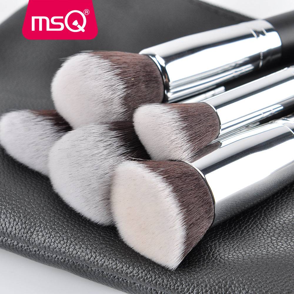 cosmetic brushes