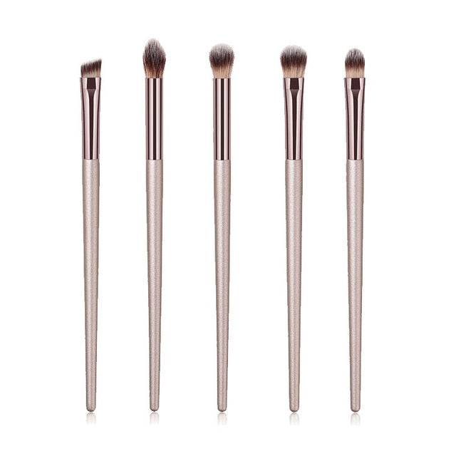 cosmetic brushes