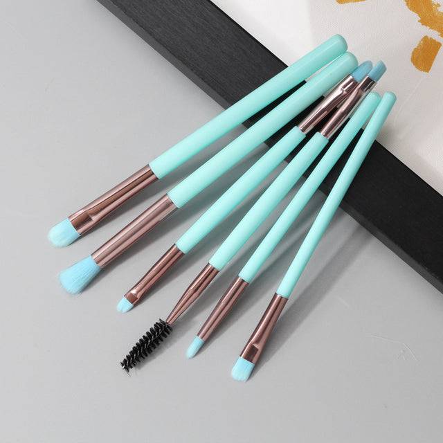 make up brushes